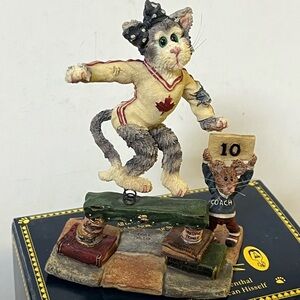 Boyds Bears Purrstone - Nadia Surefoot w Coach Muenster Practice Makes Perfect